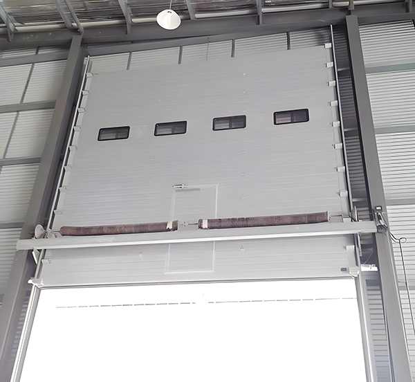 北泉镇工业滑升门