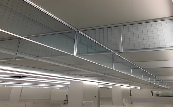 北泉镇玻璃挡烟垂壁