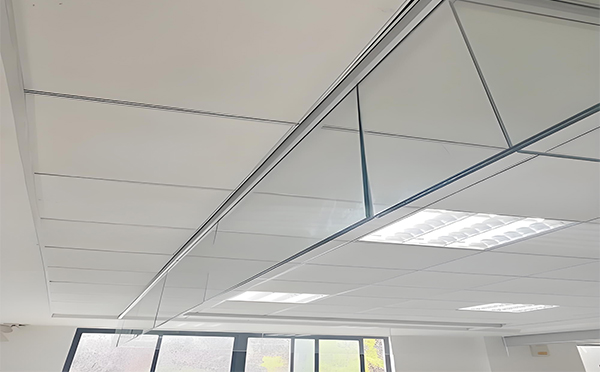 北泉镇玻璃挡烟垂壁