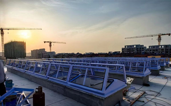 消防北泉镇排烟窗工作原理